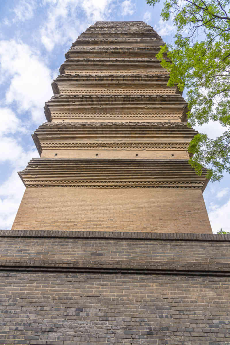 China - Xi'an 059 - templo Jianfu - pagoda de la Oca Silvestre.jpg